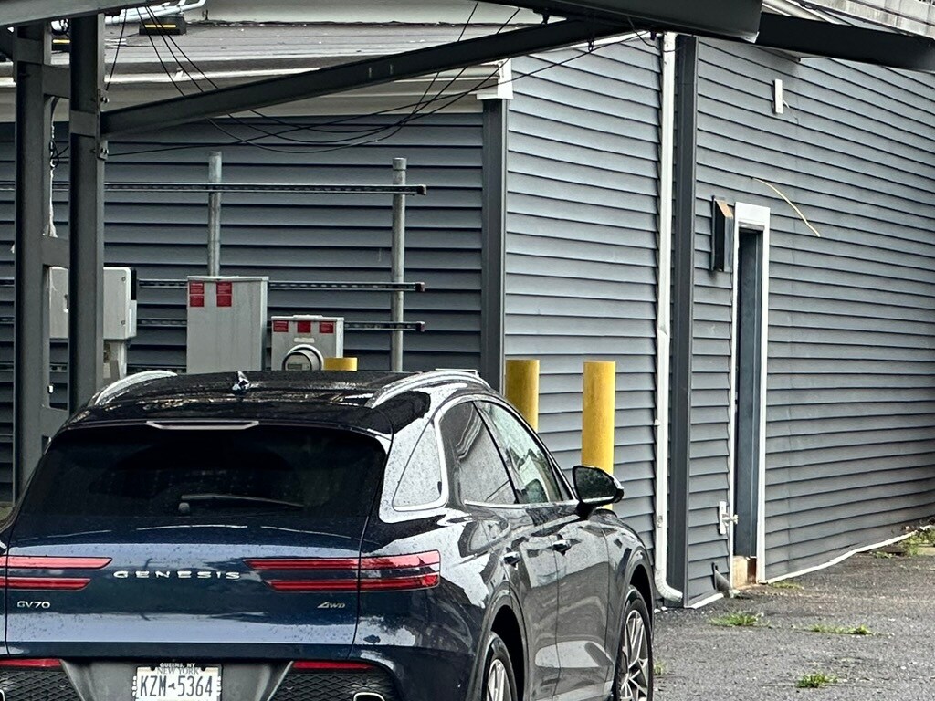 Private Parking Spaces. - 328 High St