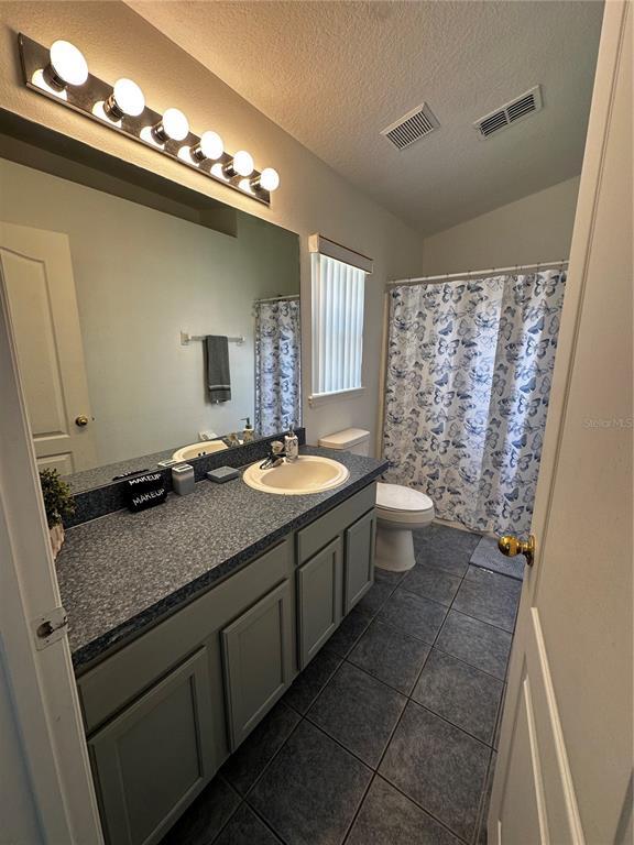Building Photo - 893 Sandy Ridge Dr