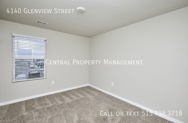 Building Photo - 4140 Glenview St.