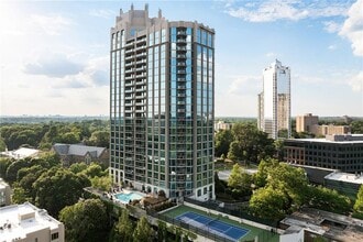 Building Photo - 2795 Peachtree Rd NE