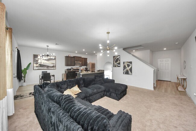 Building Photo - 7943 Vacek Meadows Loop