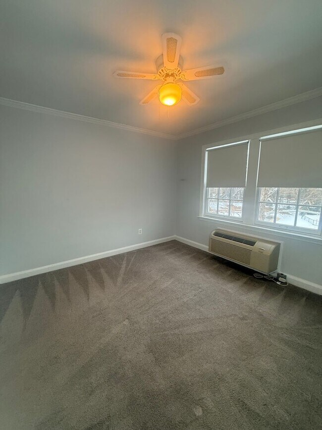 Building Photo - Cozy 1 bd 1 bath Condo