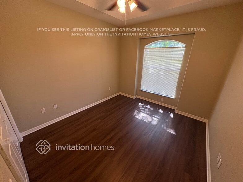 Building Photo - 456 San Ambrosio St