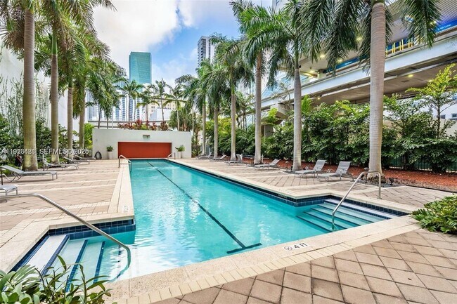 Building Photo - 133 NE 2nd Ave