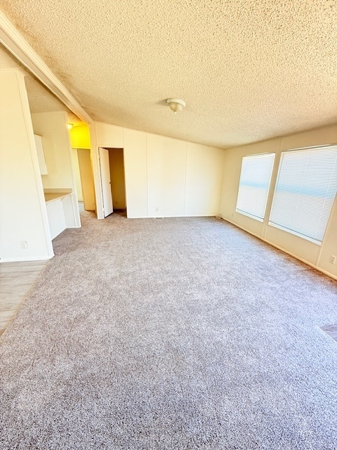 Building Photo - HOUSE FOR RENT