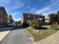 Building Photo - 1517 Catalina Ave