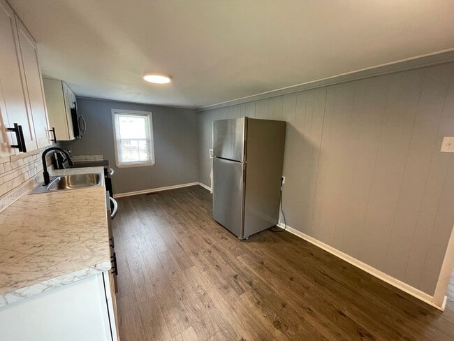 Building Photo - Welcome Home