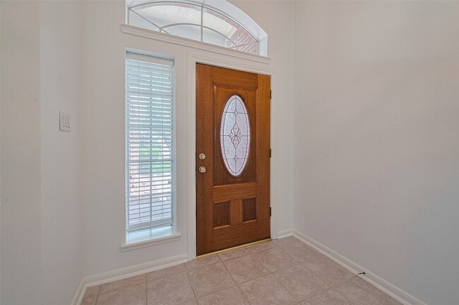 Building Photo - 3118 Emory Oak Ln