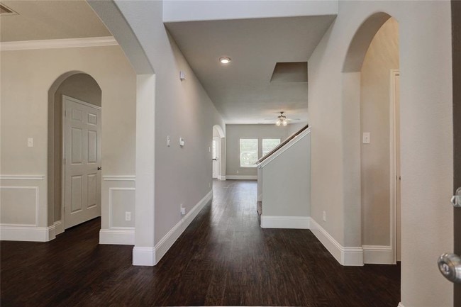 Building Photo - 10567 Sunflower Dr