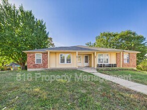 Building Photo - 11125-11127 E 84th Terr