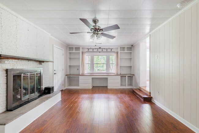 Building Photo - Beautiful One Level Home in Bon Air for rent!!