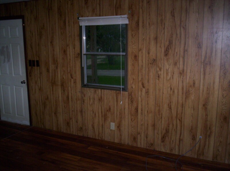 Building Photo - 547 Creekside Dr
