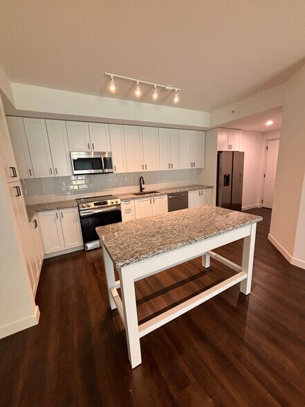 Primary Photo - 1941 Fillmore St