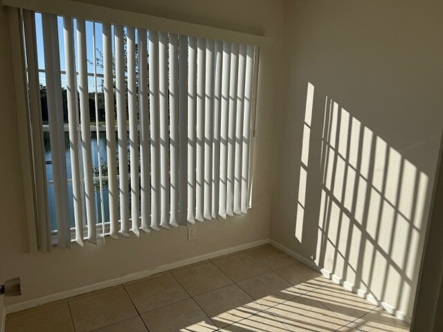 Building Photo - 153 Santa Clara Dr