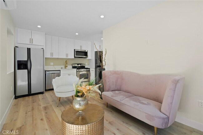 Primary Photo - 21703 Costanso St