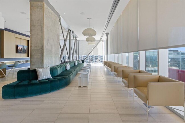 Building Photo - 301 West Ave