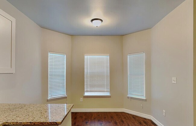 Building Photo - Charming 4-Bedroom Retreat Designed for Everyday Comfort