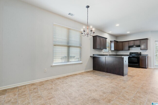 Building Photo - 1097 Savannah Ln