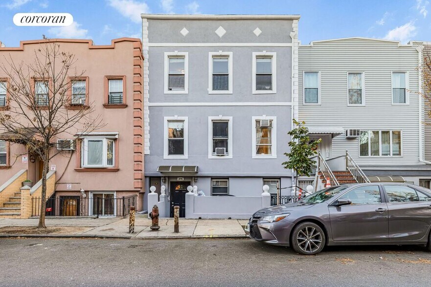 Building Photo - 276 Ainslie St