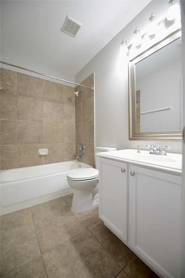 Building Photo - 3535 Cactus Creek Dr