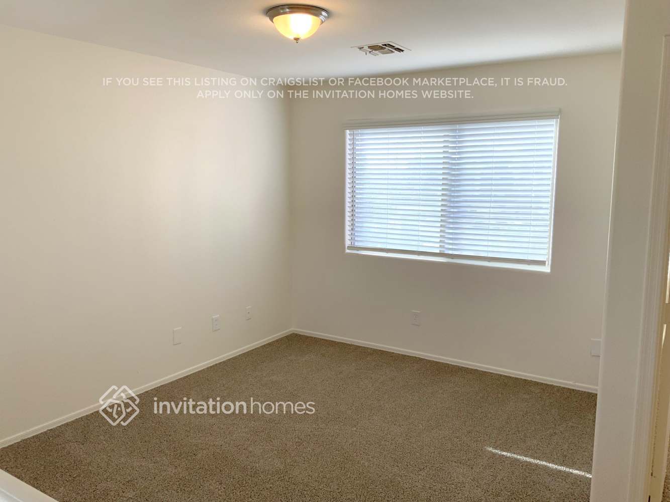 Building Photo - 12855 W Alvarado Rd