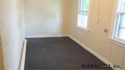 Building Photo - 566 Park Ave