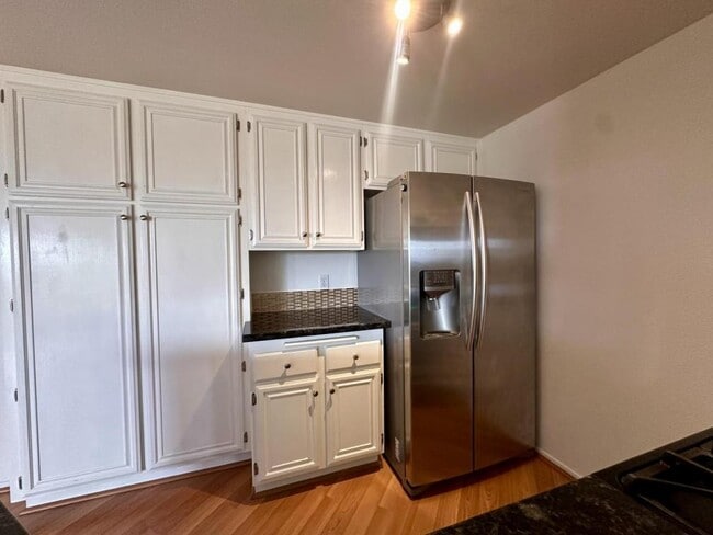 Building Photo - 11385 Affinity Ct