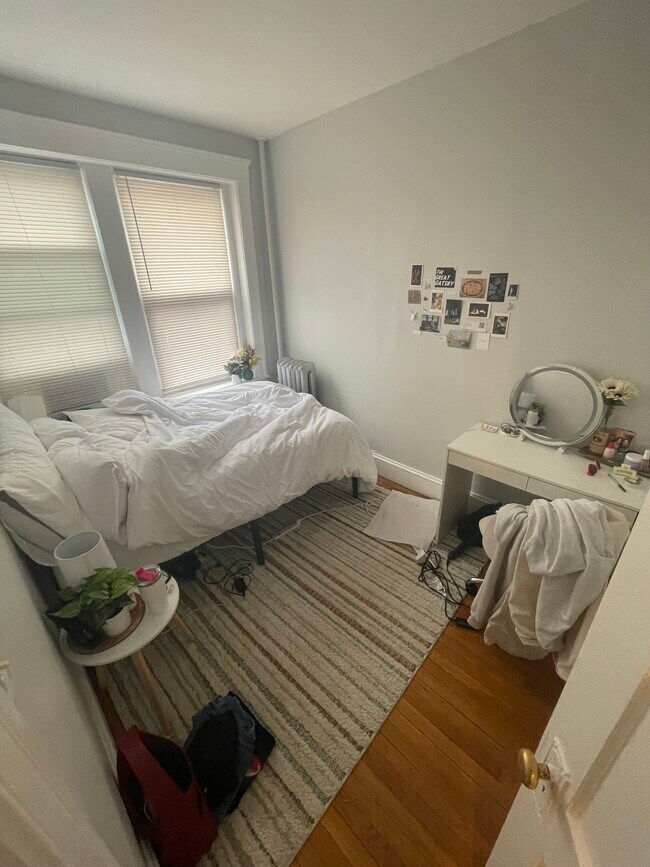 Building Photo - 235 Freeman St