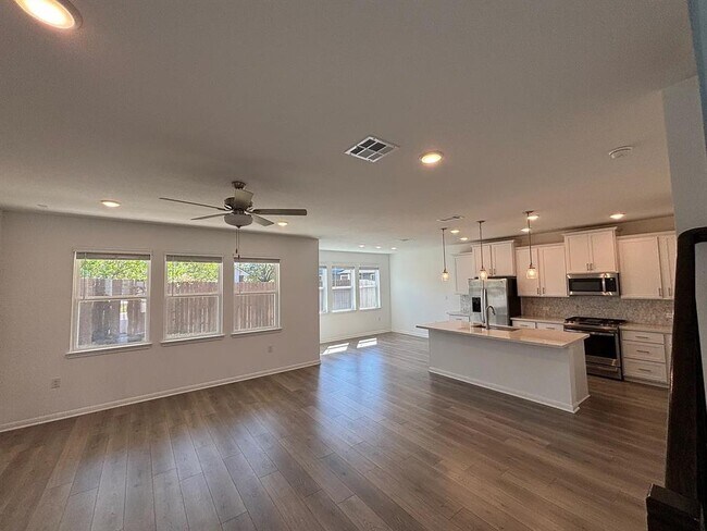 Primary Photo - 1611 Iberville Dr