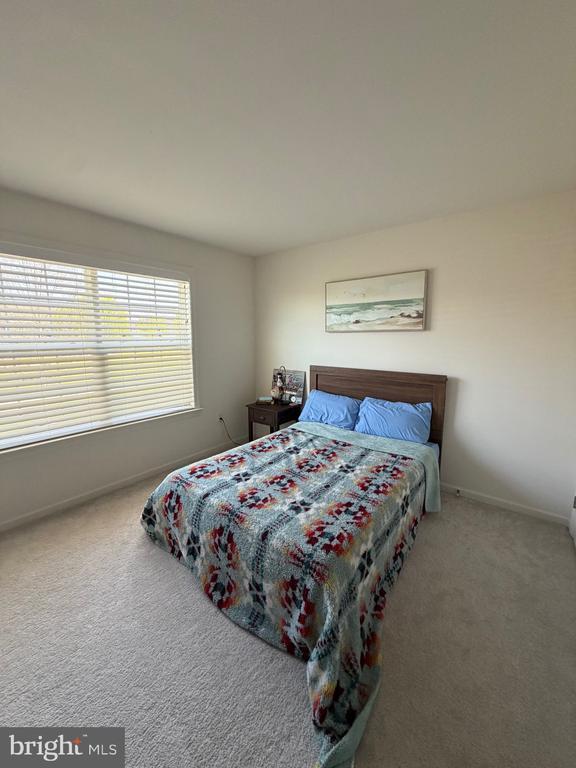 Building Photo - 109 S Village Cir