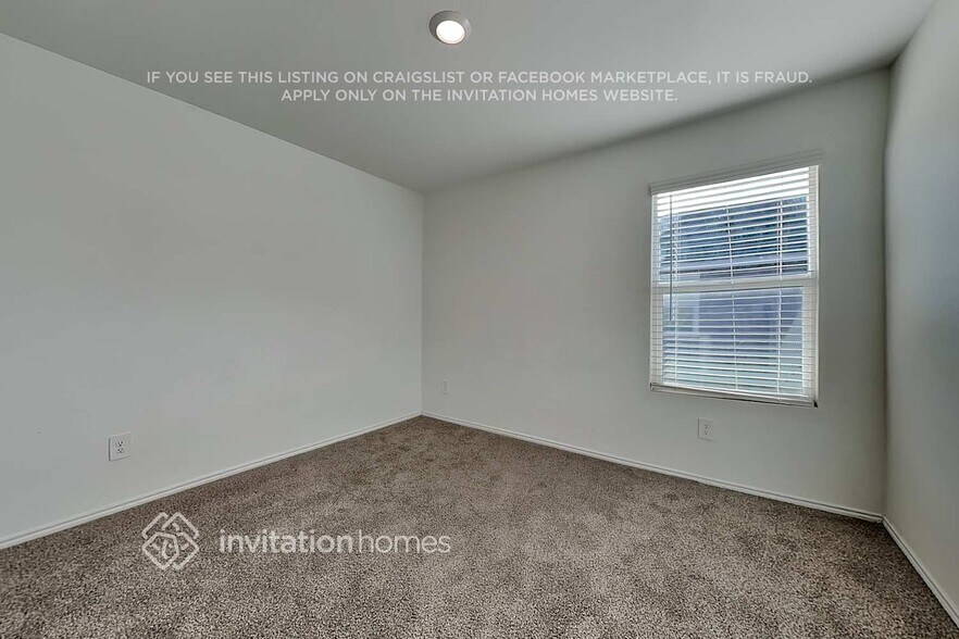 Building Photo - 10527 Sewell Cir