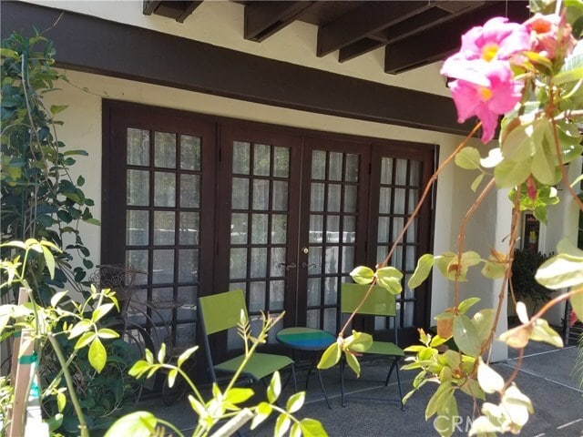 Building Photo - 8694 Villa La Jolla Dr