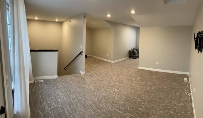 Building Photo - 5853 41st St S