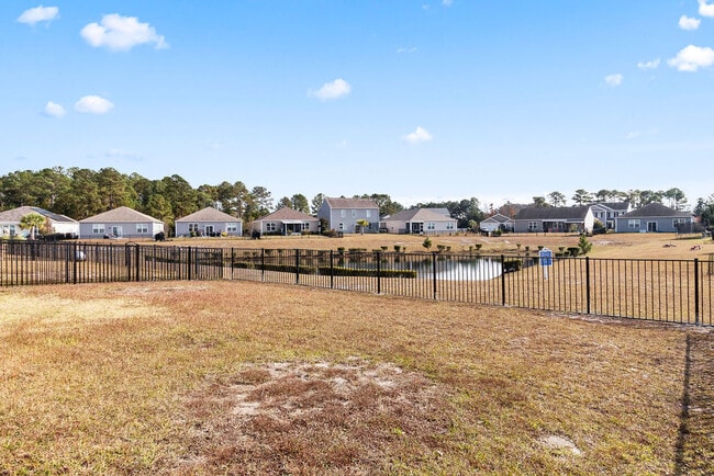 Building Photo - Mountain Ash home