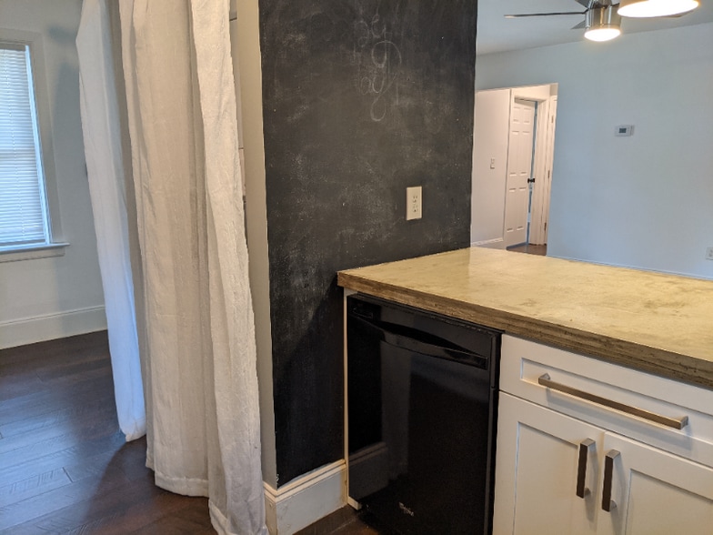 Building Photo - 2931 Glenwood Ave SE