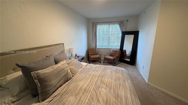 Building Photo - 735 SW 148th Ave