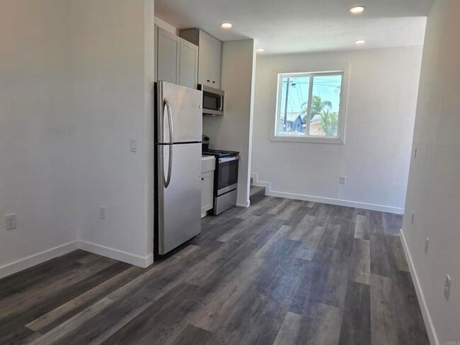 Building Photo - 1819 Oakshire Ct