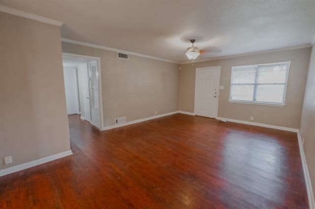 Building Photo - 2704 Cordone St