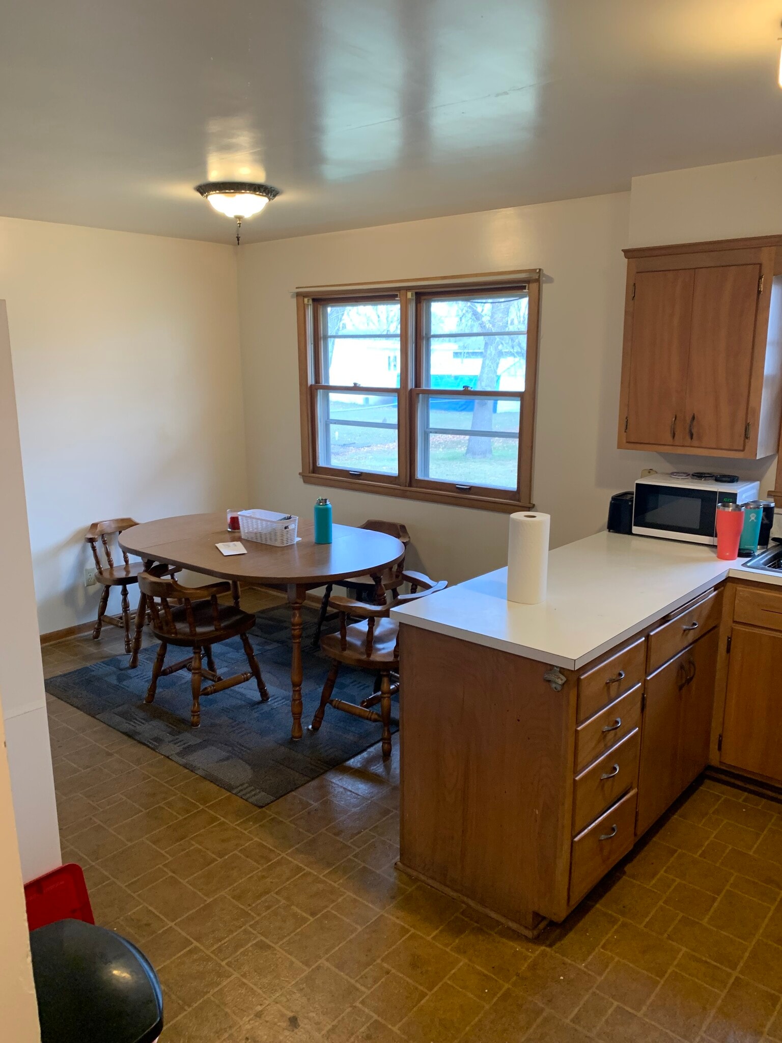 Building Photo - 108 Meadow Ln