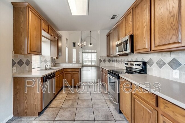 Building Photo - 11531 Chaucer Dr