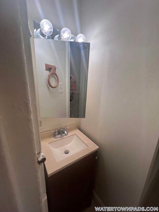 Building Photo - 86 Prentiss St