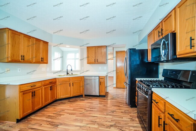 Building Photo - 2805 Westrock Dr