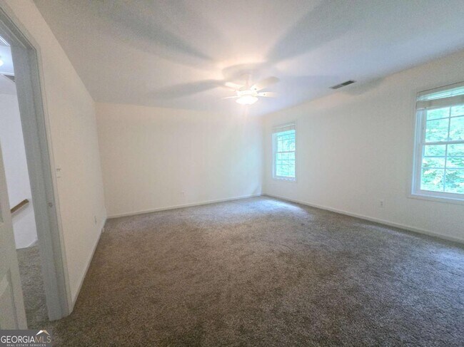 Building Photo - 1318 Guilderoy Ln