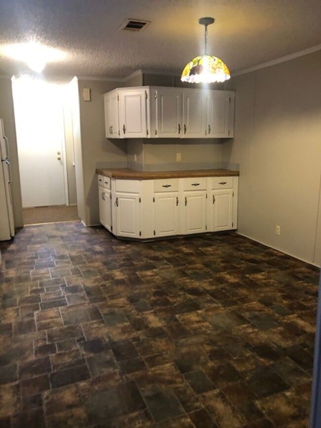 Building Photo - 3 Bedroom Doublewide for Rent