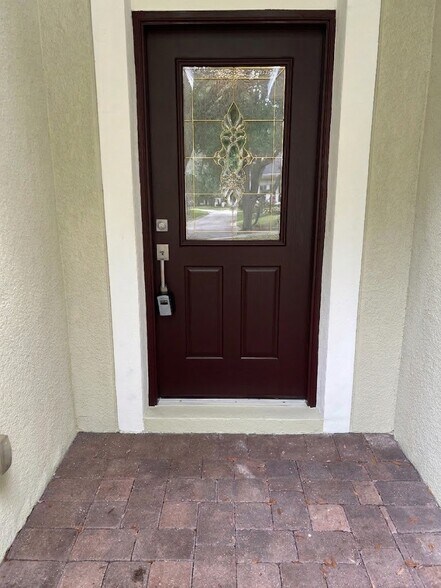 Building Photo - 465 Victoria Hills Dr