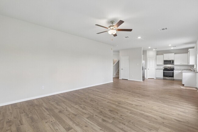 Building Photo - 1515 Jean Mdw Dr