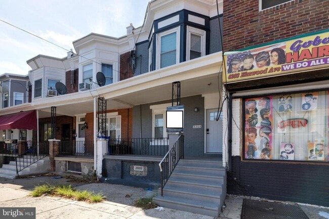 Building Photo - 6205 Elmwood Ave