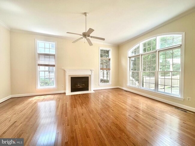 Building Photo - 1460 Carrington Ridge Ln