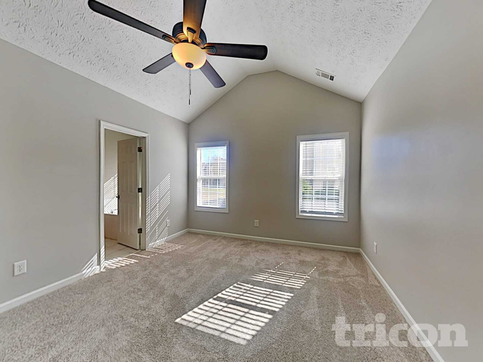 Building Photo - 416 Camella Cir