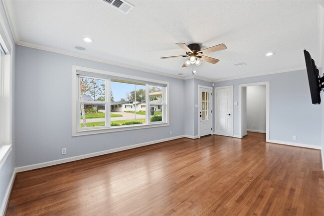 Building Photo - 2019 Brimberry St